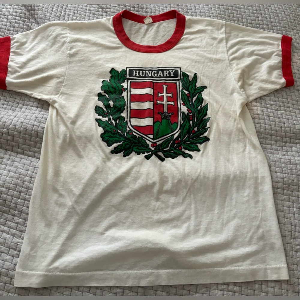 Vintage Hungary Crest Tee on Screen Stars Tag Size M